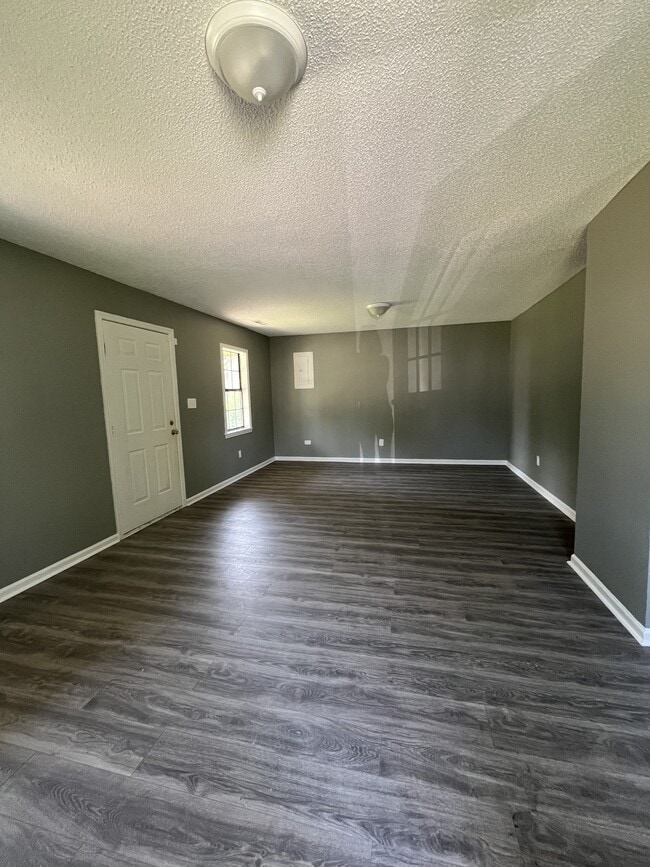 Photo - 315 Bledsoe Ave