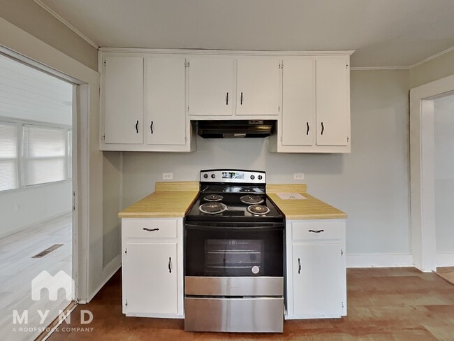 Photo - 536 Garst Dr