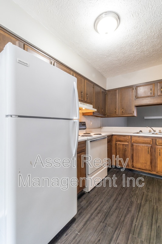 Photo - 9157 Cedarpark Ln NW