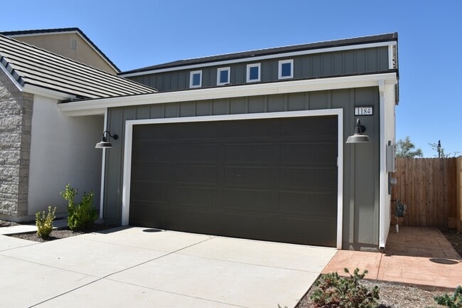Photo - 1184 Atlantica Dr S