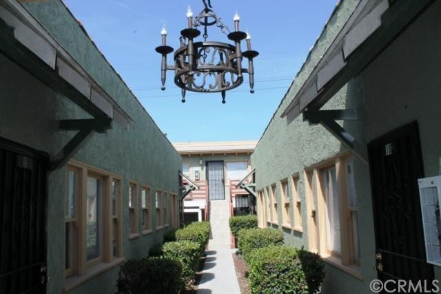 1045 Daisy Ave Apartments