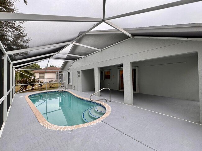 Photo - 1132 Hatteras Cir