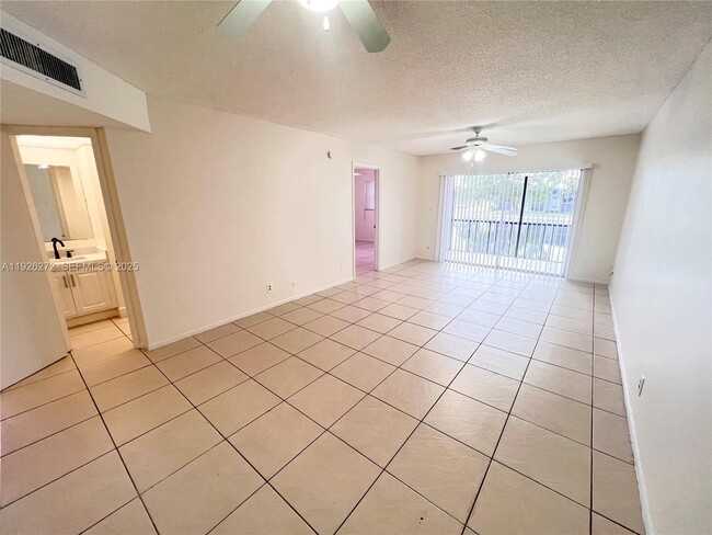 Photo - 7801 S Colony Cir Unit 201