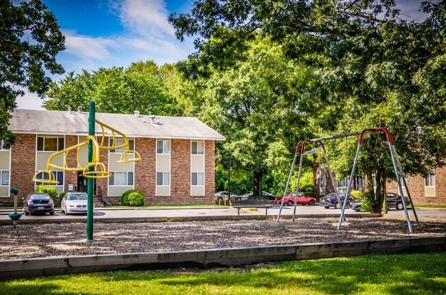 Photo - North Oak Apartments