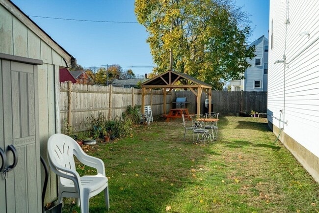 Photo - 111 Main St Unidad 3R