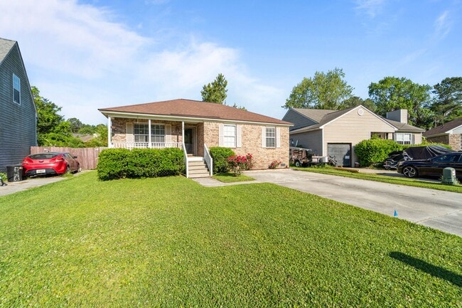 109 Dry Dock Ct