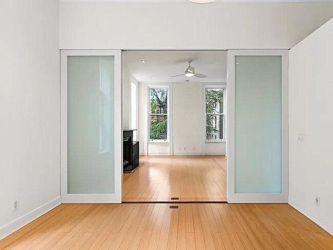 Photo - 71 Orange St