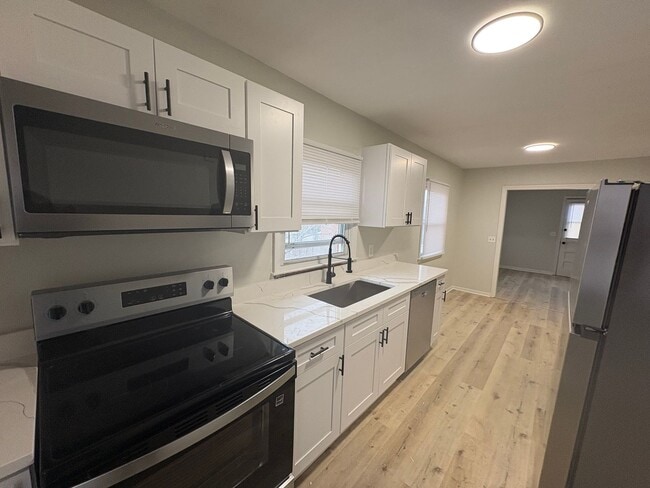 Photo - 610 Martin St Unit B