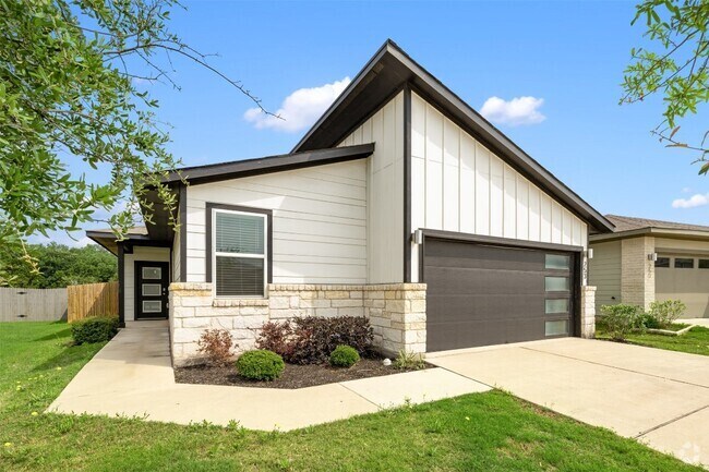 Building Photo - 253 Deserti Rd Rental