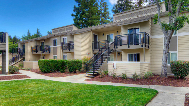 Exterior and Grounds - Arbor Terrace Apartments