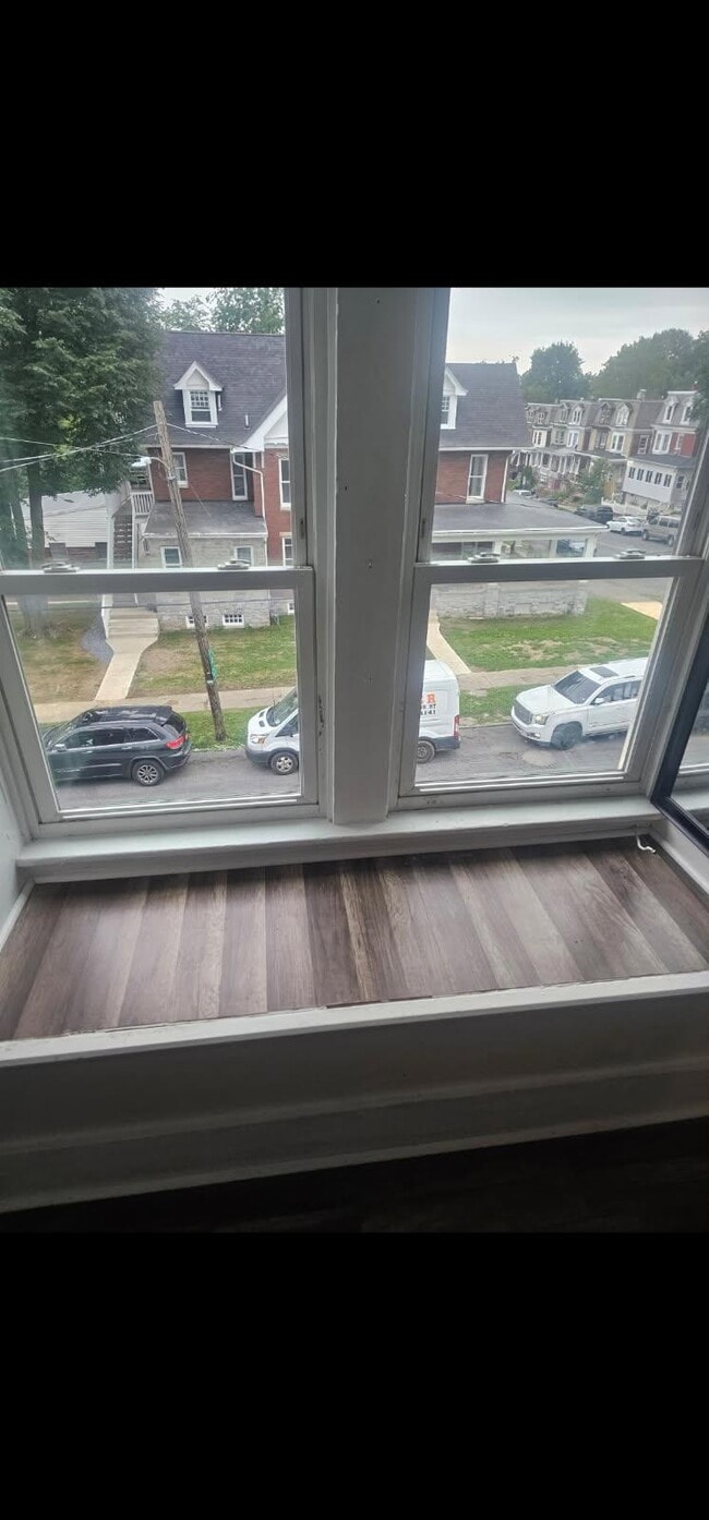 Photo - 45 N 19th St