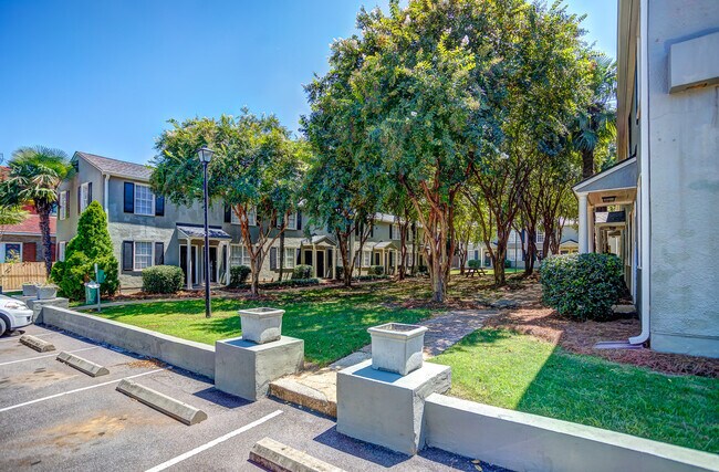 Lofts at Cottage Hill (CS)