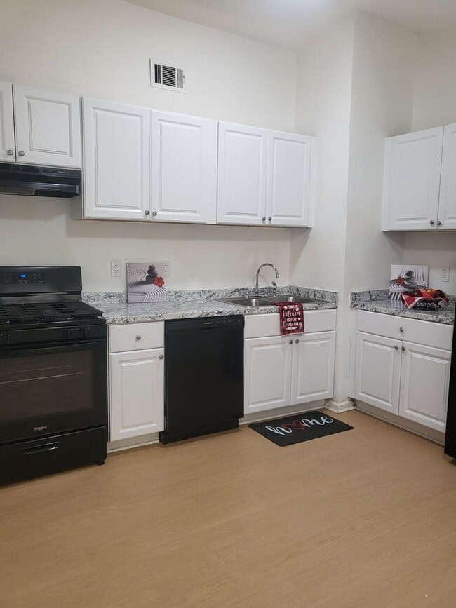 Photo - Hidden Gem in Lithonia!!