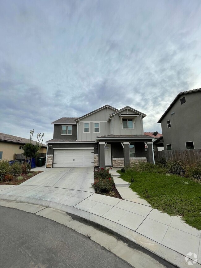 Building Photo - Elegant Cul-de-Sac Home in CUSD – Move-In ...