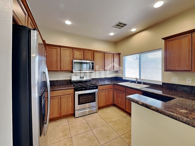 Photo - 1028 Maple Pines Ave