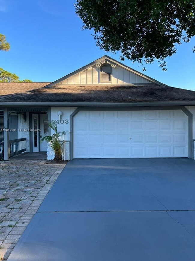 Building Photo - 7403 Winter Garden Pkwy