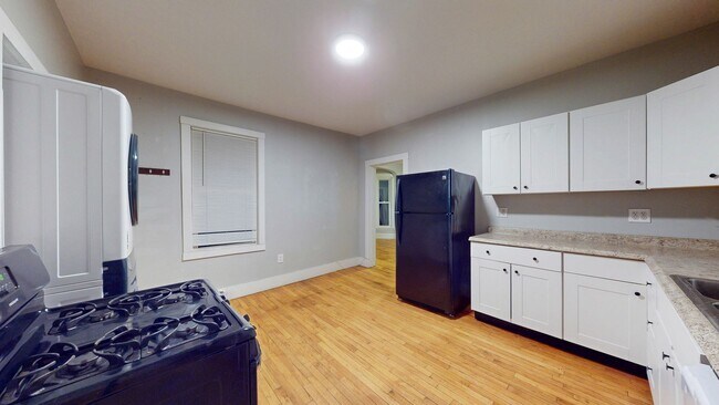 Photo - 117 Ashmont St Unit 1