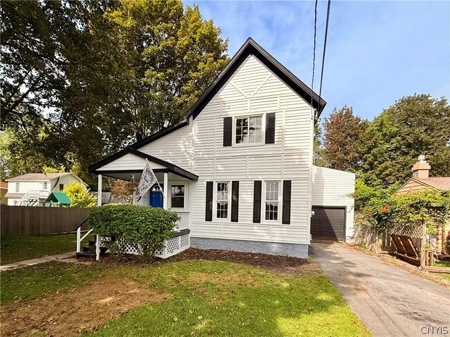35 Elm St