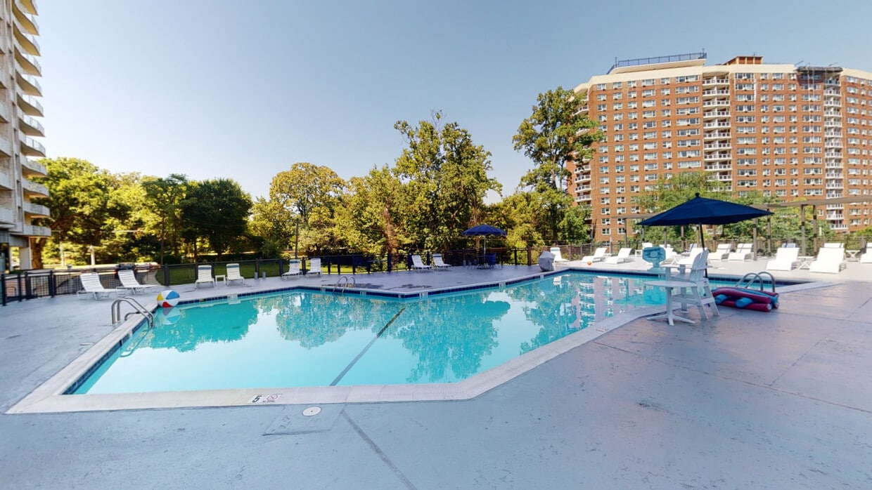 Photo - Hopkins House Apartments