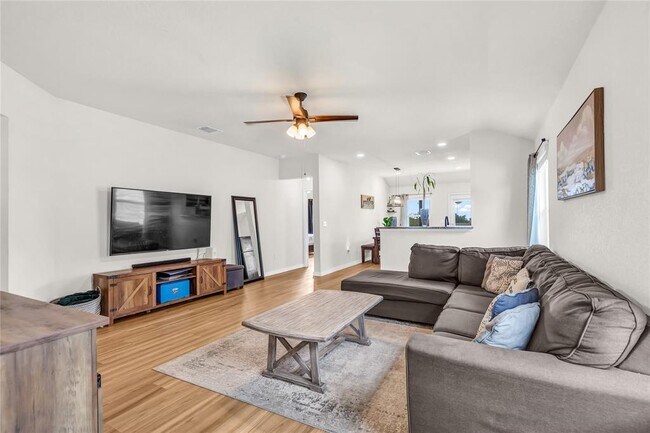 Photo - 11903 Riprap Dr