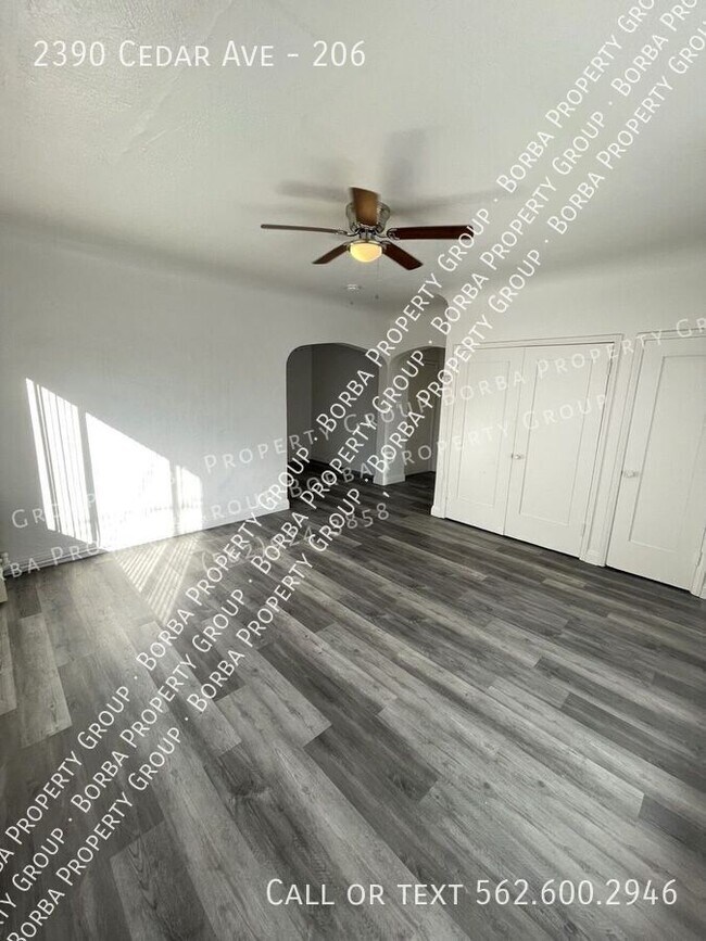 ***CHARMING STUDIO 1 BATH WITHIN A GATED... Apartment Unit 206 Long