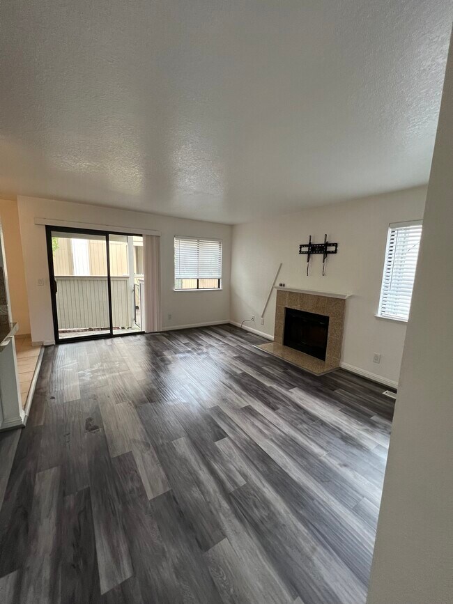 Photo - 2609 Westberry Dr Unidad Westberry Village Condominium