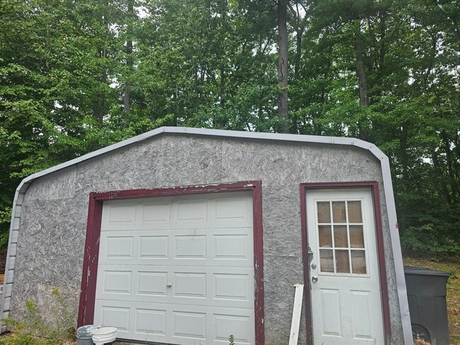 Photo - 103 Windham Rd Unit R