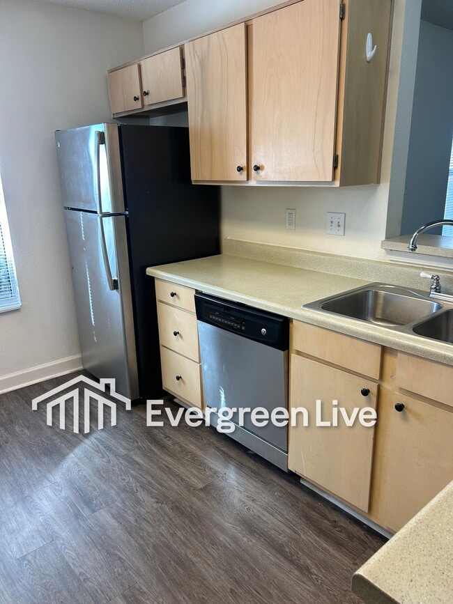 Photo - 60 Boreal Ct