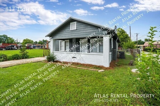 Photo - 817 15th St N
