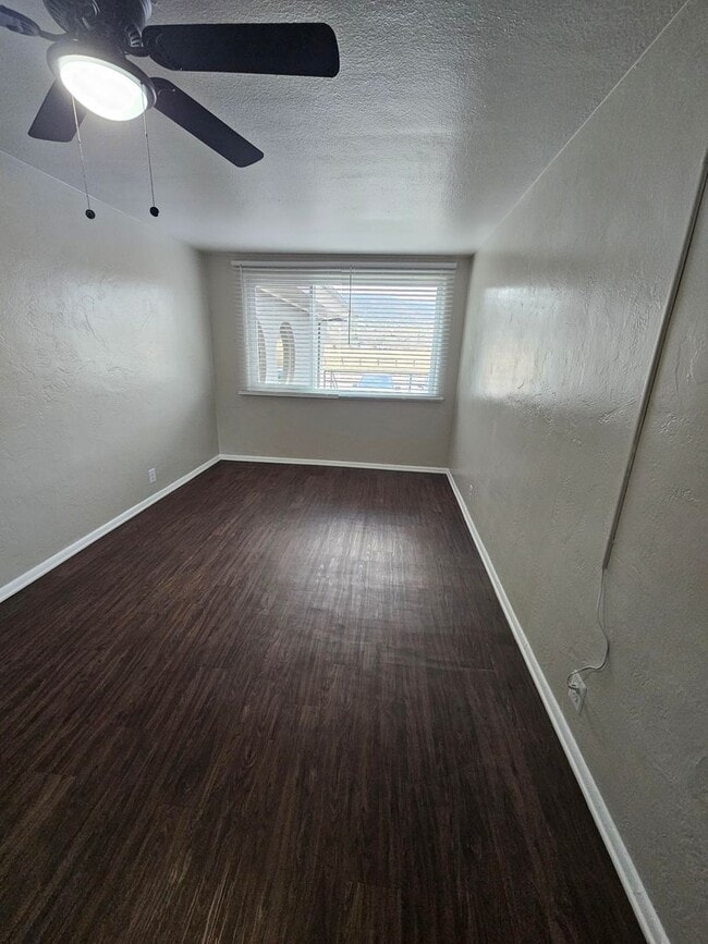 Peak 1535 on South 8th Street