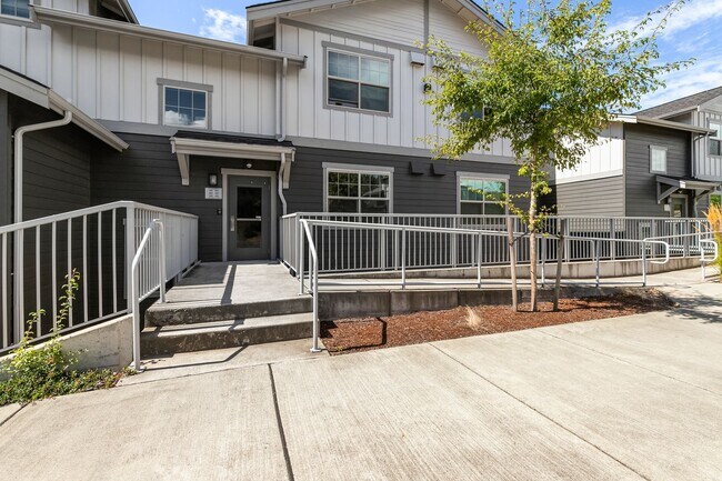Prince Avenue Apartments