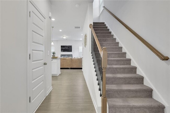 Photo - 803 Dundee Wy