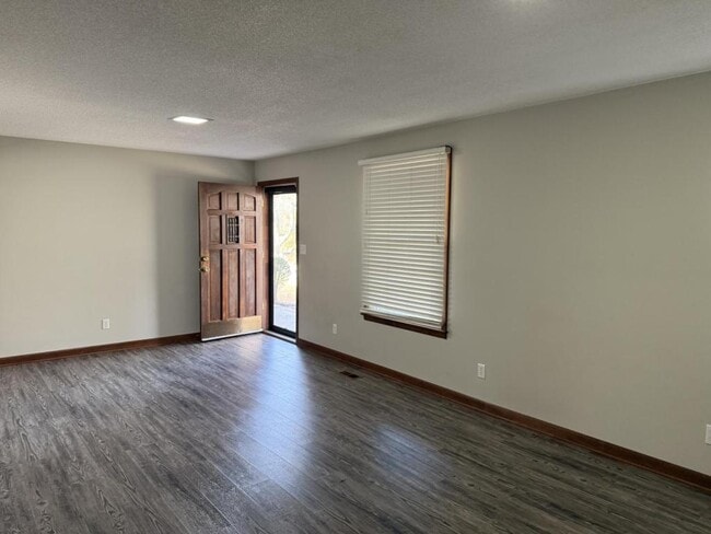 Photo - 2309 Woodmont Dr