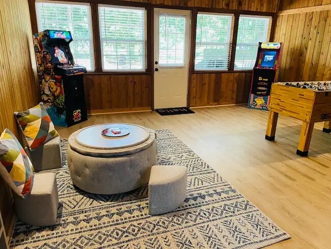 Photo - 210 Newton Ave