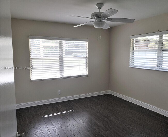 Photo - 98 Fanshaw C Unit 98