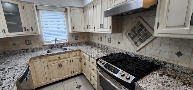 Cocina - 175 Chestnut St Unidad #B