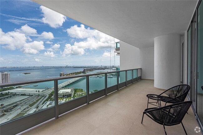 Building Photo - 900 Biscayne Blvd Unit 4708 Rental