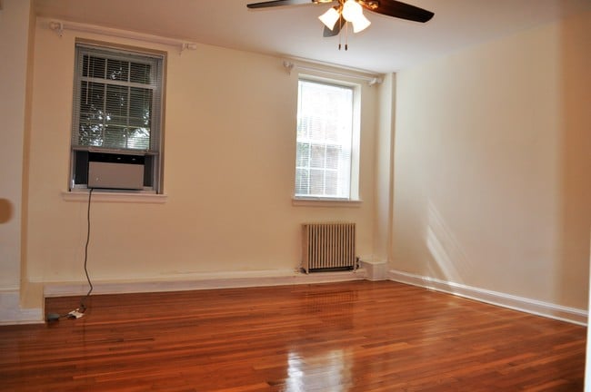 Building Photo - 39 Commonwealth Avenue Unit 12