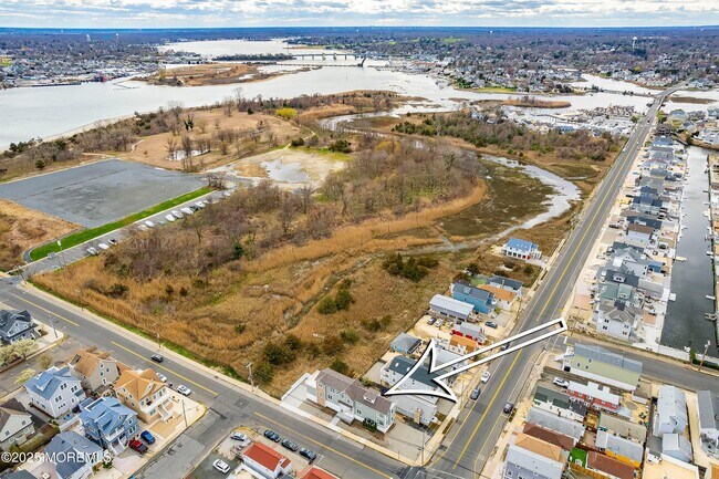 Photo - 543 Brielle Rd