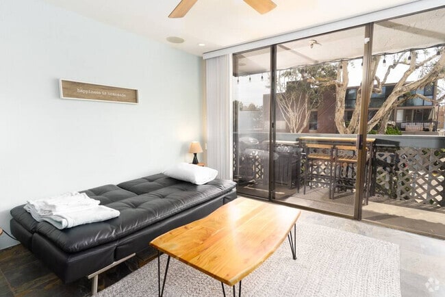 Building Photo - 2990 Mission Blvd Rental