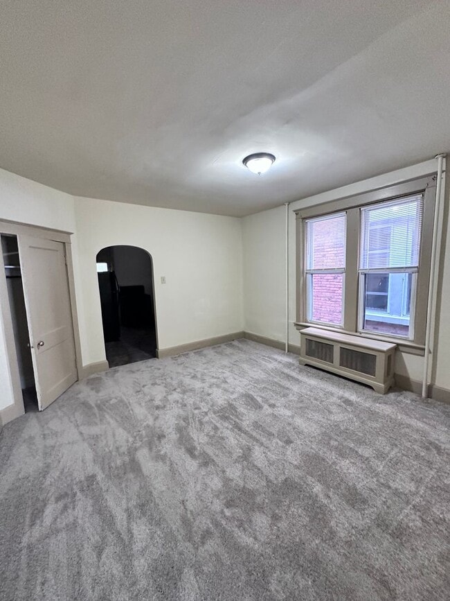 Photo - Large 3 Bedroom Home in Harrisburg