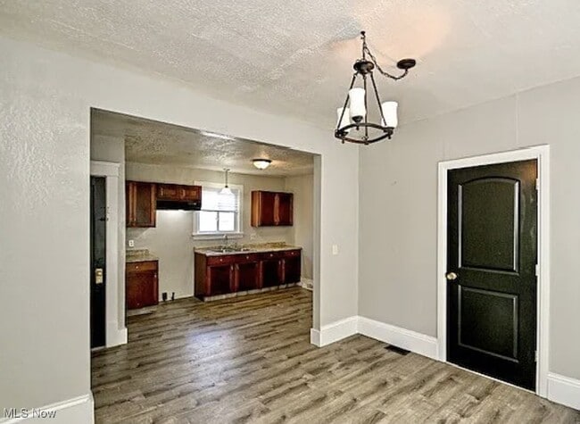 Photo - 1628 Clark Ave SW