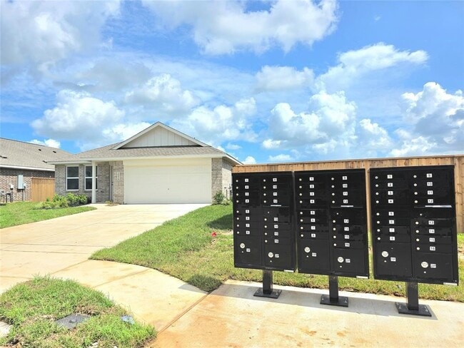 Photo - 26818 Zebra Grass Dr