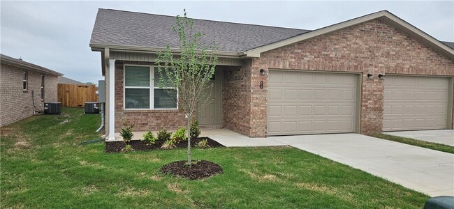 Photo - 613 NW 69th Ave