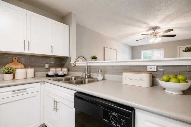 Lakewood I and II Apartment Homes
