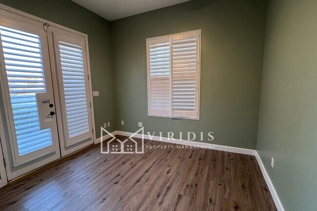 Photo - 9303 Via Lugano