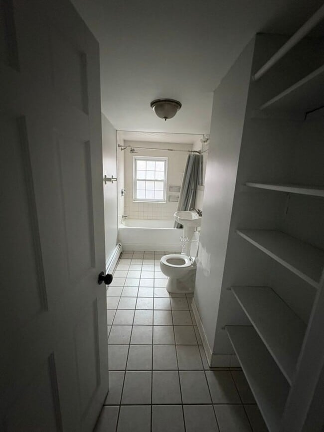 Photo - Spacious 4-Bedroom, 2-Bath Townhouse in Downtown Ware, MA Unit 5