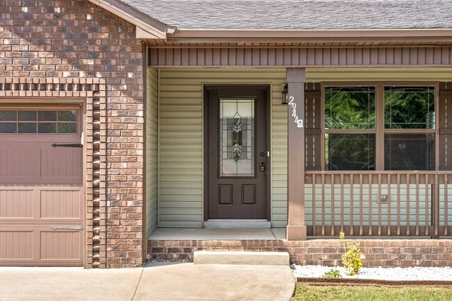 Photo - Pet Friendly Three Bedroom!