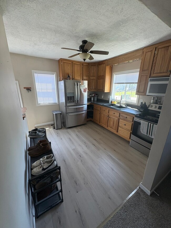 Photo - 1222 Marshall Dr