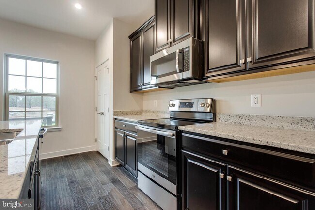 Photo - 4515 Joseph Bristow Ln